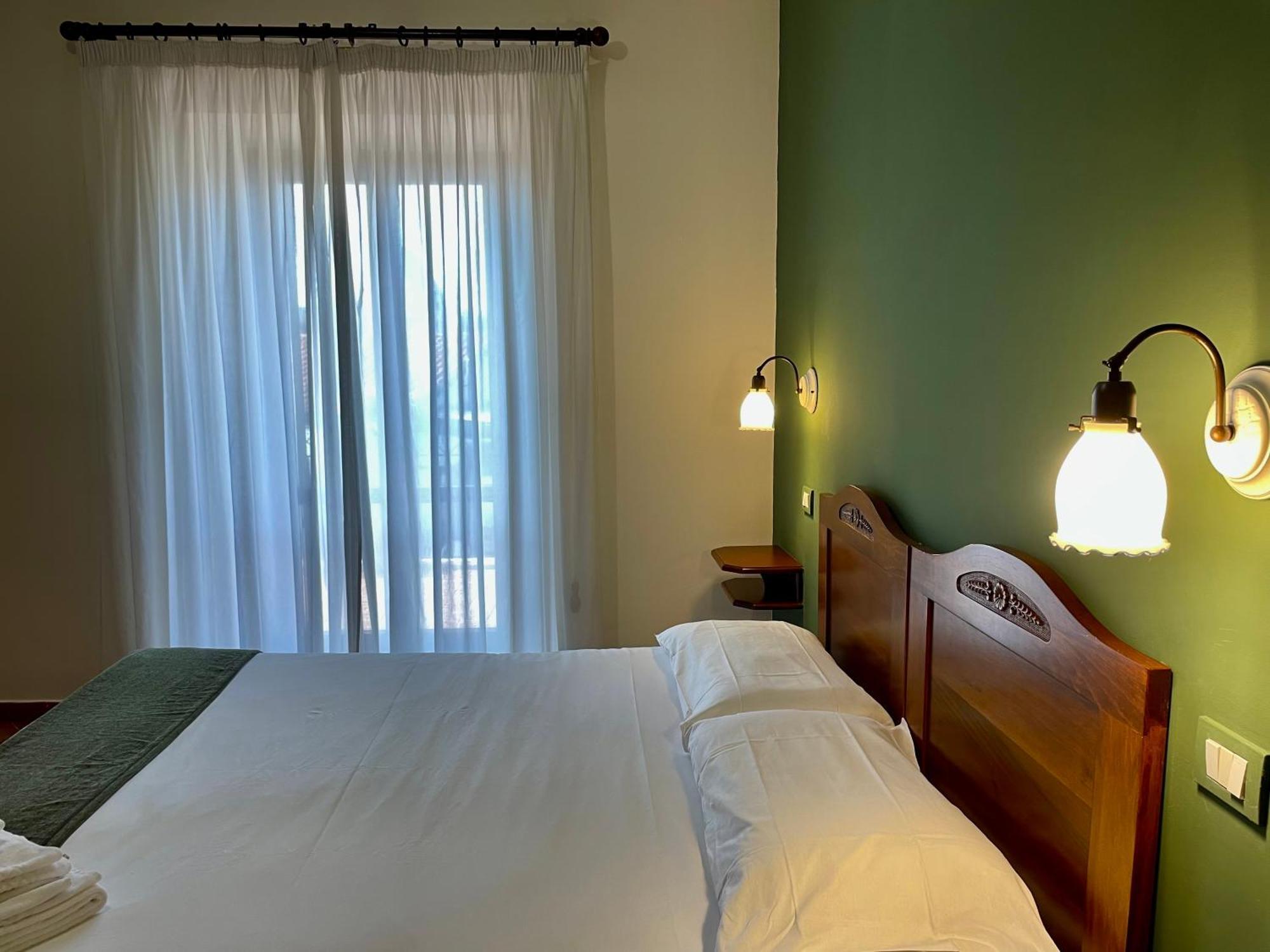 Mingone Hotel Ristorante Isola di Liri Ngoại thất bức ảnh