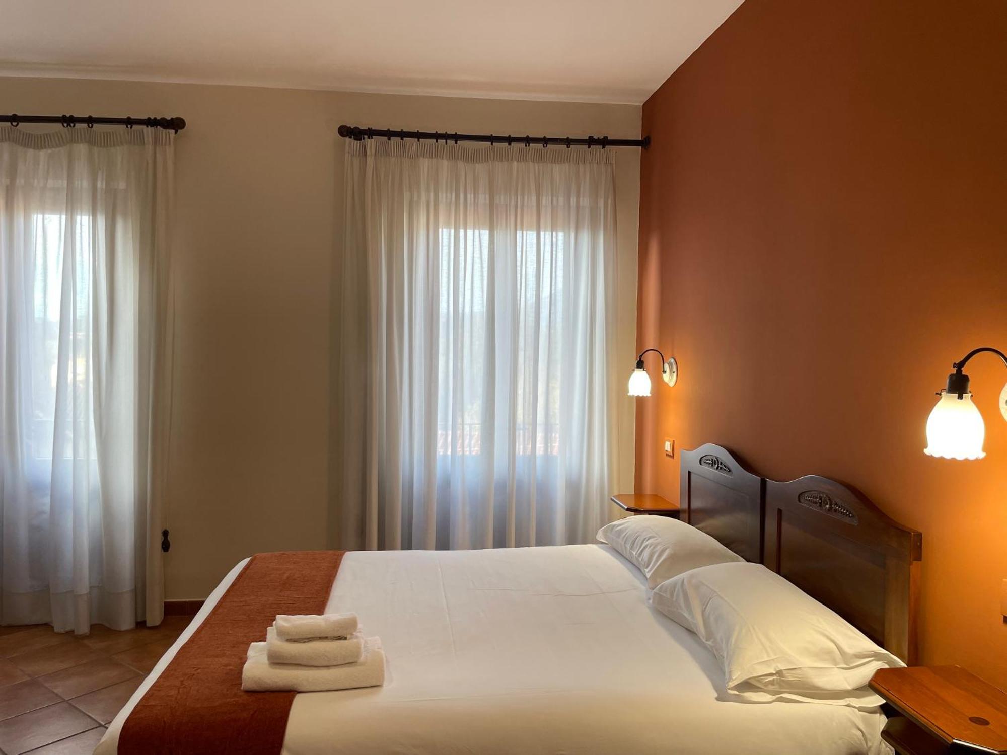 Mingone Hotel Ristorante Isola di Liri Ngoại thất bức ảnh