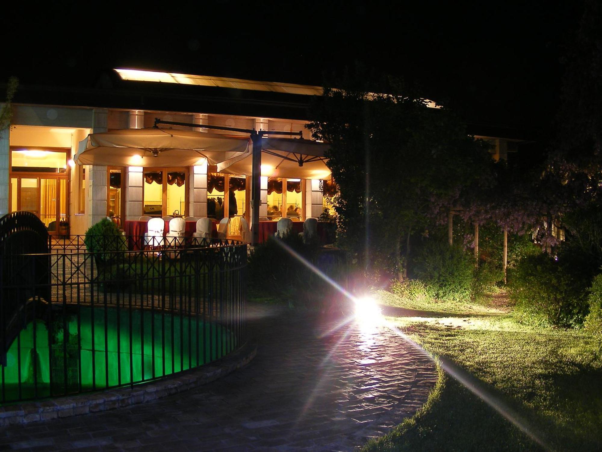 Mingone Hotel Ristorante Isola di Liri Ngoại thất bức ảnh