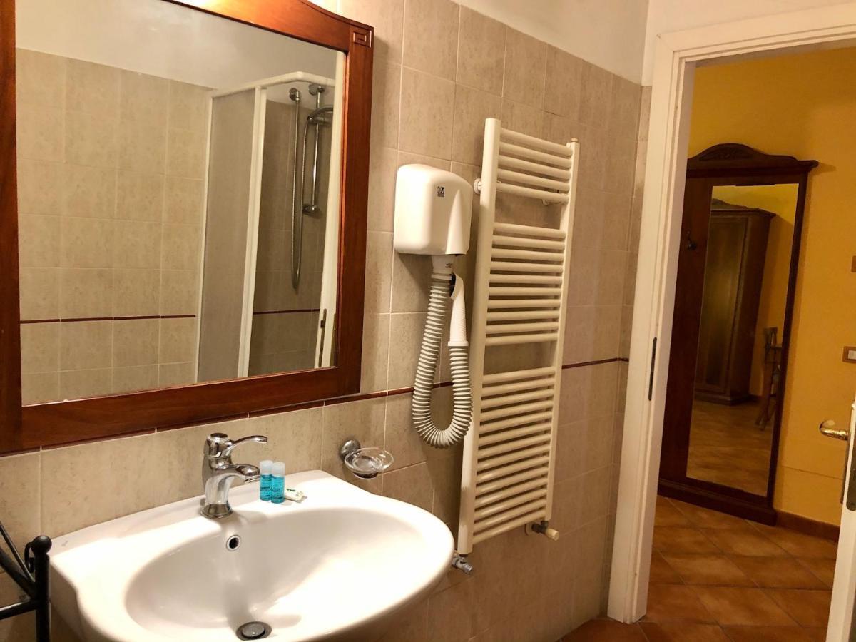 Mingone Hotel Ristorante Isola di Liri Ngoại thất bức ảnh
